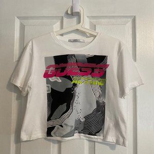 *NWOT* Guess Active White Graphic Crop Top